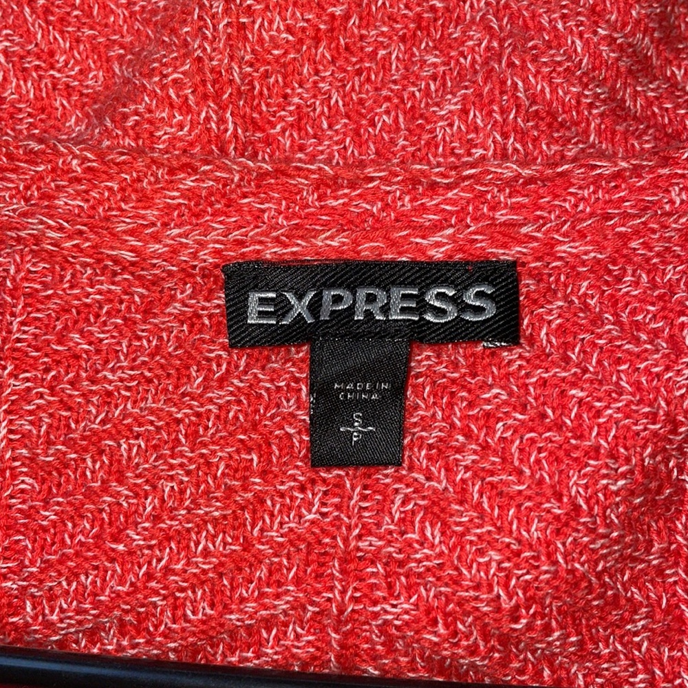Express Sweater - Picture 7 of 7